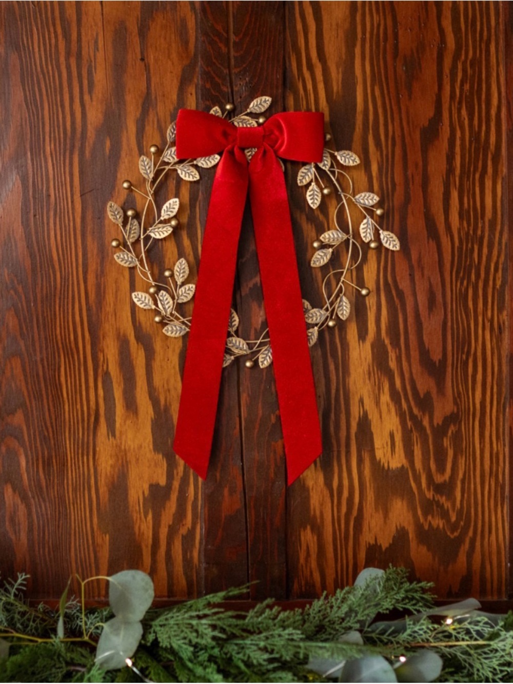 Canvas Decor Golden Berry Metal Wreath